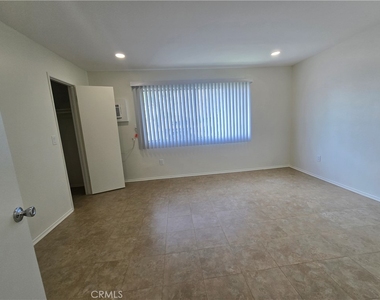 160 Greentree - Photo Thumbnail 15