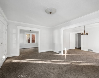 243 N Grand Street - Photo Thumbnail 5