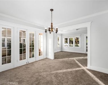 243 N Grand Street - Photo Thumbnail 8