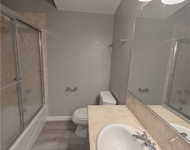 132 Limerick Lane - Photo Thumbnail 15