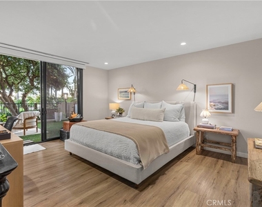 601 Lido Park Drive - Photo Thumbnail 11