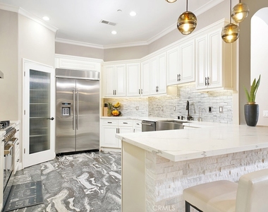30732 Paseo Elegancia - Photo Thumbnail 18