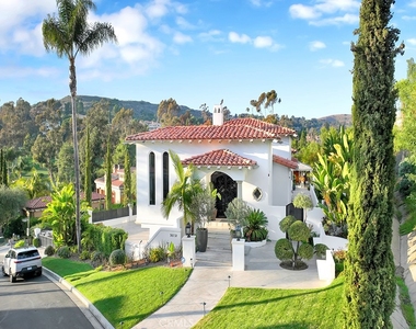 30732 Paseo Elegancia - Photo Thumbnail 2