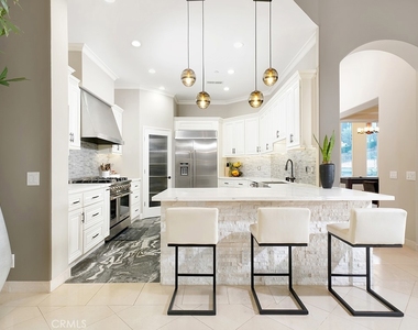 30732 Paseo Elegancia - Photo Thumbnail 17