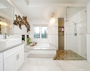 30732 Paseo Elegancia - Photo Thumbnail 9