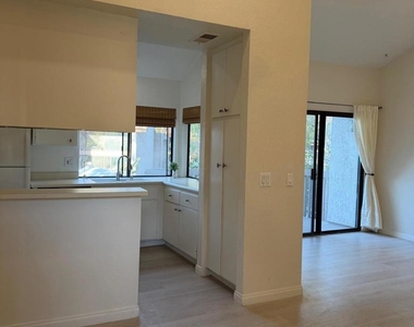 26701 Quail Creek - Photo Thumbnail 16