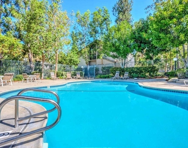 26701 Quail Creek - Photo Thumbnail 2
