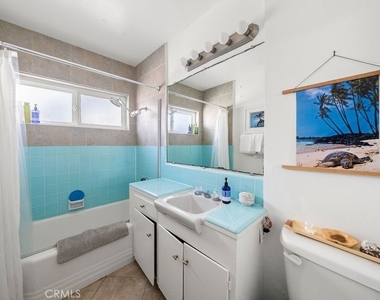128 Crescent Bay Drive - Photo Thumbnail 23