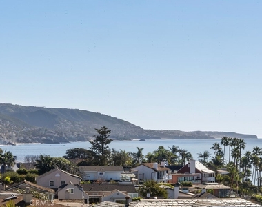 128 Crescent Bay Drive - Photo Thumbnail 16