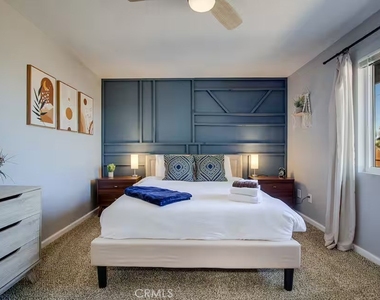 60206 Latham - Photo Thumbnail 10