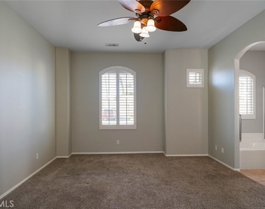 49142 Barrymore Street - Photo Thumbnail 17