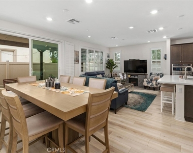 4536 S Afton Privado - Photo Thumbnail 7
