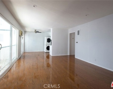 1436 S Bedford Street - Photo Thumbnail 8