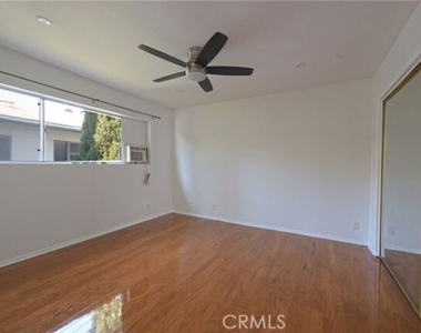 1436 S Bedford Street - Photo Thumbnail 3