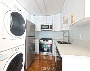 1436 S Bedford Street - Photo Thumbnail 4