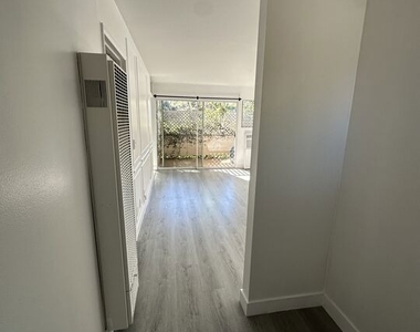 9018 Keith Avenue - Photo Thumbnail 7