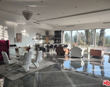 5900 N Winnetka Avenue - Photo Thumbnail 53
