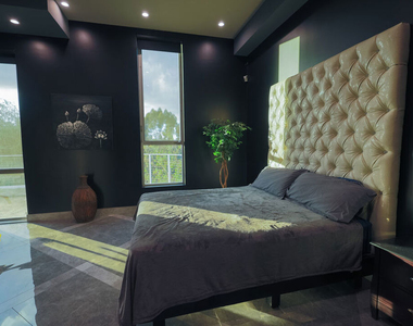 5900 N Winnetka Avenue - Photo Thumbnail 47