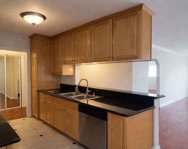 2616 5th Street - Photo Thumbnail 5