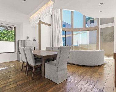 11 Marine Terrace - Photo Thumbnail 9