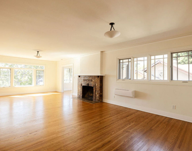 824 Brent Avenue - Photo Thumbnail 4