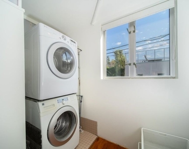 46 Rose Avenue - Photo Thumbnail 39