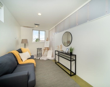 46 Rose Avenue - Photo Thumbnail 30