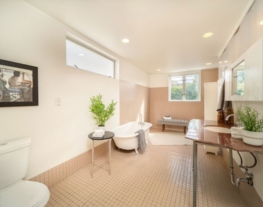 46 Rose Avenue - Photo Thumbnail 35