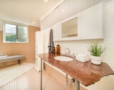46 Rose Avenue - Photo Thumbnail 36