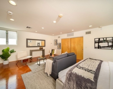 46 Rose Avenue - Photo Thumbnail 33