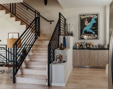 6072 Pickford Street - Photo Thumbnail 20