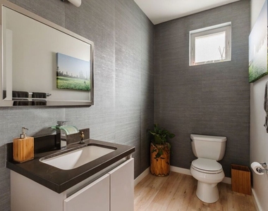 6072 Pickford Street - Photo Thumbnail 21