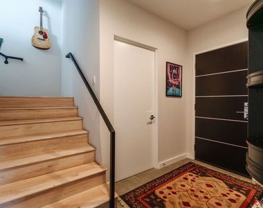 6072 Pickford Street - Photo Thumbnail 7