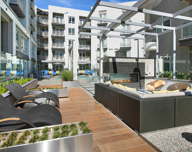 5900 Center Dr - Photo Thumbnail 40