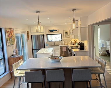 40 Bonac Wood Lane - Photo Thumbnail 9