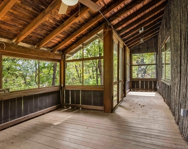 5 Riverby Lane - Photo Thumbnail 21
