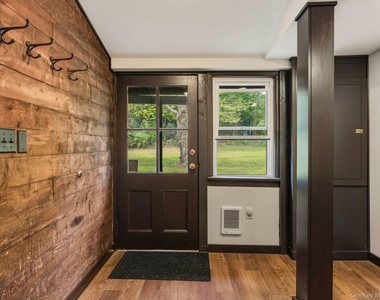 5 Riverby Lane - Photo Thumbnail 6