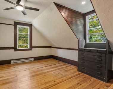 5 Riverby Lane - Photo Thumbnail 35