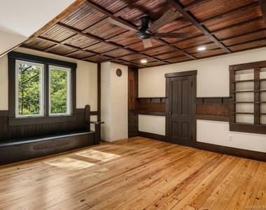 5 Riverby Lane - Photo Thumbnail 33