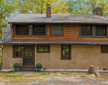 5 Riverby Lane - Photo Thumbnail 3