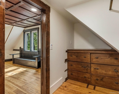 5 Riverby Lane - Photo Thumbnail 38