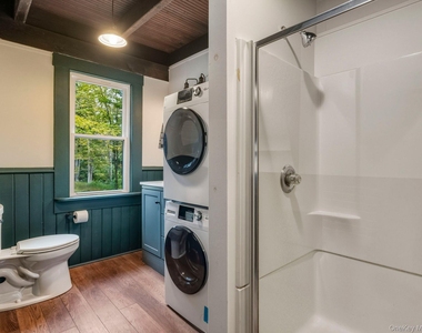 5 Riverby Lane - Photo Thumbnail 10
