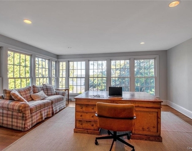 619 N Broadway - Photo Thumbnail 15
