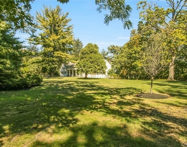 619 N Broadway - Photo Thumbnail 1