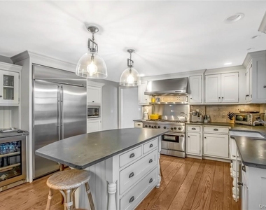 619 N Broadway - Photo Thumbnail 11