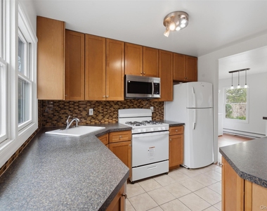25 Woodland Terrace Court - Photo Thumbnail 4