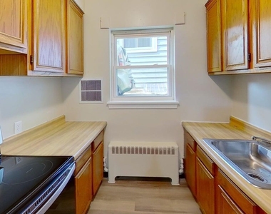 31 Parkwood Street - Photo Thumbnail 30