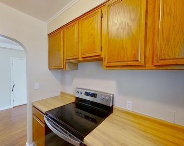 31 Parkwood Street - Photo Thumbnail 14