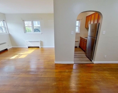31 Parkwood Street - Photo Thumbnail 1