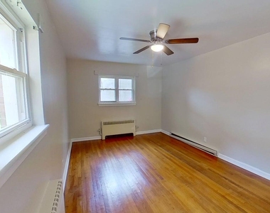 31 Parkwood Street - Photo Thumbnail 26